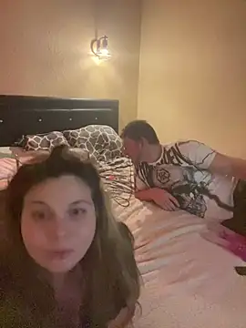 lesptilou online show from February 19, 9:35 pm