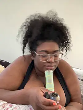 bunbun420247 online show from November 18, 3:57 pm