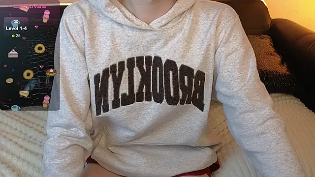 Angeel Kate online show from September 28, 12:43 pm