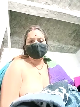 suhani sharmj online show from February 6, 9:40 pm