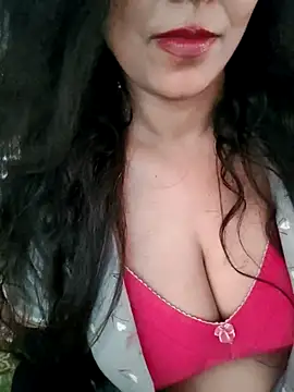 Snapshot of Deepa_Sharma143 chatting on September 19, 12:15 pm Deepa Sharma143 online show from September 19, 12:15 pm