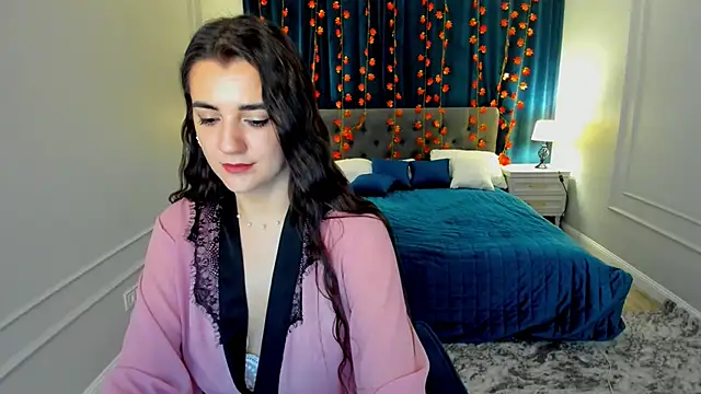 mintydaze online show from November 18, 8:10 pm