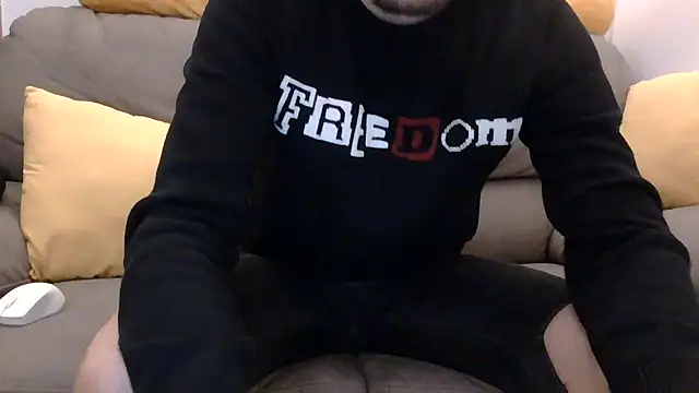 Amicisegreti online show from December 20, 9:19 pm