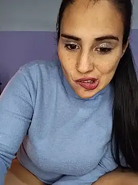 kariciasecreta online show from May 30, 1:58 am