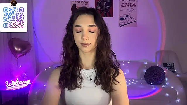 LinaMour online show from May 26, 10:42 pm
