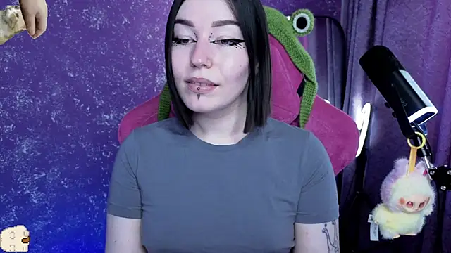 MargarettRose online show from July 9, 3:09 am