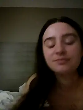 freakylittlebitch69 online show from October 24, 11:56 pm