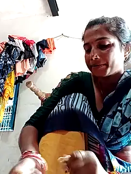 Jan 643 online show from September 13, 4:31 am