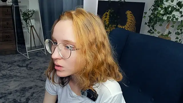 IiceVeinss online show from October 12, 7:33 am