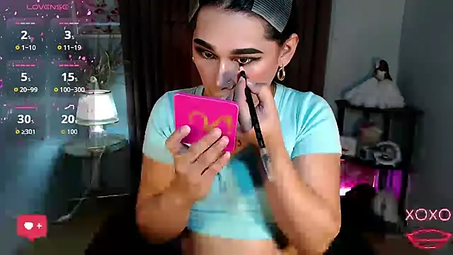 Snapshot of Kiethmadison_Miller chatting on October 13, 6:38 am Kiethmadison Miller online show from October 13, 6:38 am