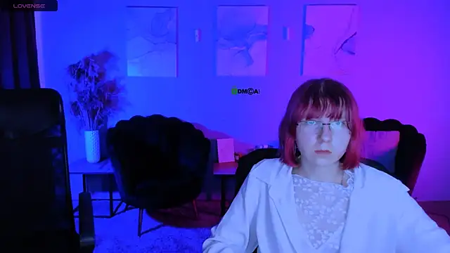 gloria bubble online show from April 13, 2:13 am