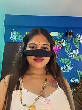 V-Hot-Sweti online show from April 15, 4:51 pm