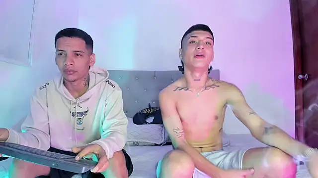 twinkDuohot online show from February 7, 10:02 pm