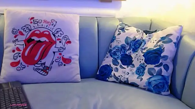 ArianaSantana online show from October 26, 12:44 pm