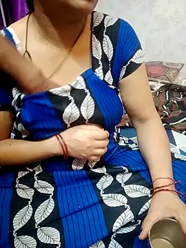 manustripjob online show from May 9, 4:03 am