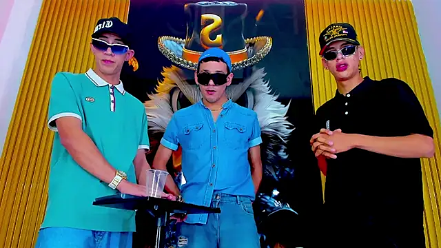 Dante Brown1  online show from October 13, 9:39 pm