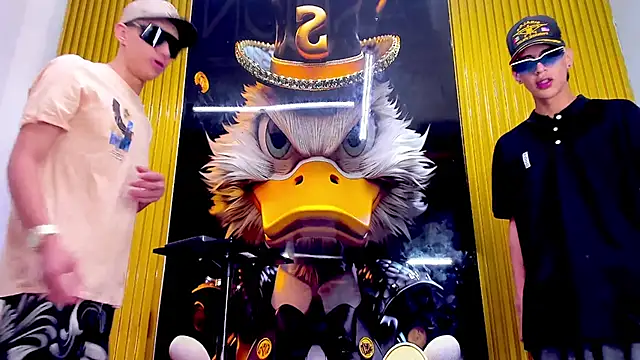 Dante Brown1  online show from October 11, 9:17 pm