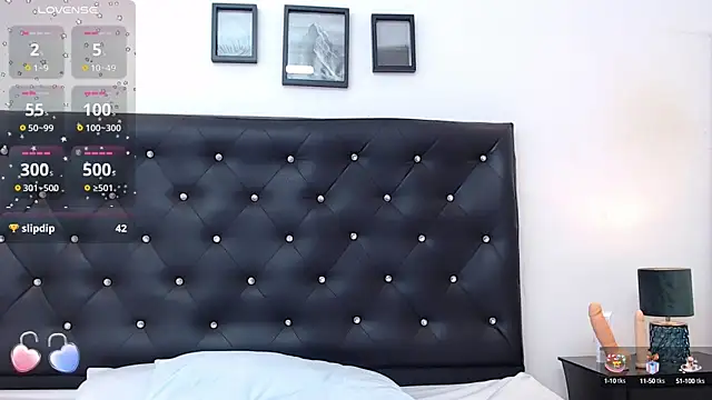 ivorynoir online show from October 8, 2:43 pm