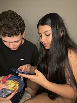  Chloe Smith online show from November 20, 3:13 pm