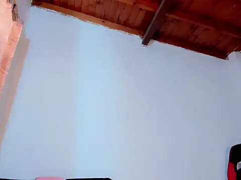 MIA HOT23CM S7S online show from October 10, 9:09 pm