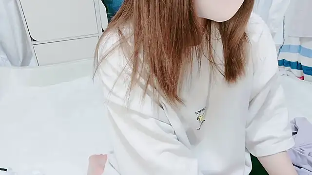 Snapshot of Hanachan_Gcup_ chatting on October 18, 1:36 pm Hanachan Gcup  online show from October 18, 1:36 pm