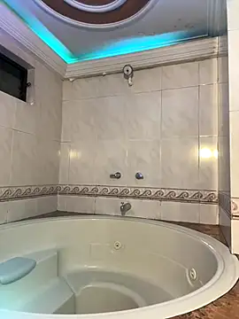 GiorgiaLuxee online show from September 21, 11:25 pm