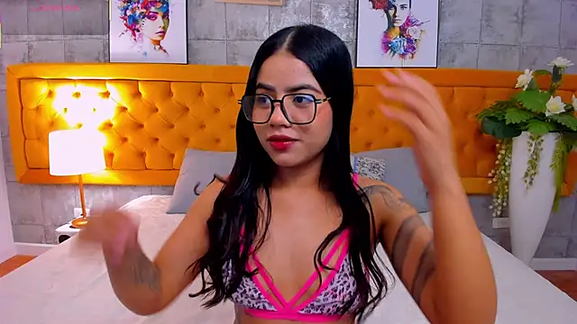 LiilithNova online show from October 26, 4:08 am