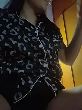 alilith online show from November 23, 3:25 pm