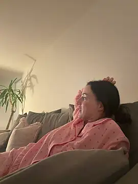 Remirosee online show from February 15, 9:03 pm