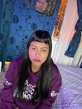 Michluxe 69 online show from February 11, 1:31 am