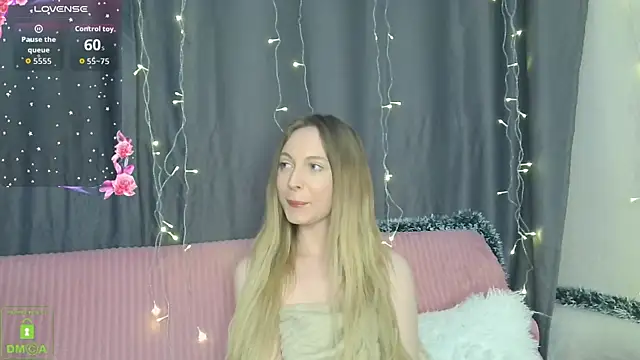 BabbbyFoxxx online show from January 11, 4:23 pm