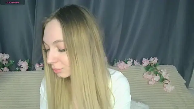 BabbbyFoxxx online show from November 12, 3:59 am