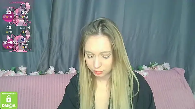 BabbbyFoxxx online show from December 3, 3:09 am