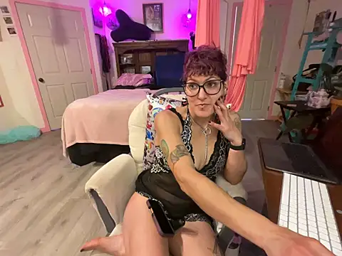 kinkycanner online show from March 3, 3:45 am