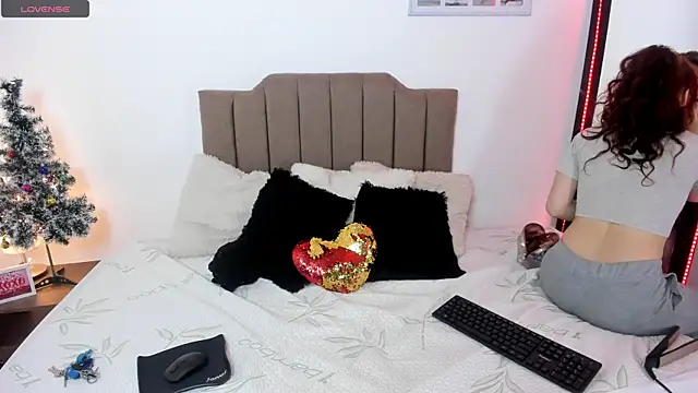 Elisabeth swan online show from December 14, 10:10 am