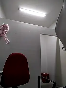 Madisson-04  online show from October 1, 8:03 pm