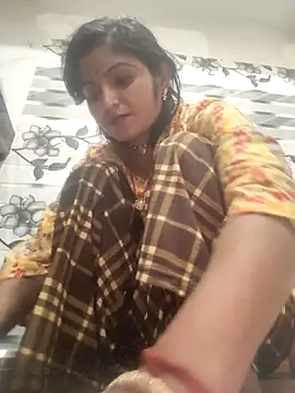 LUCKY cut online show from March 18, 2:44 pm