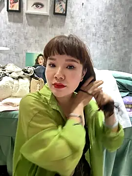 Xinlan-Asia online show from October 13, 7:22 am