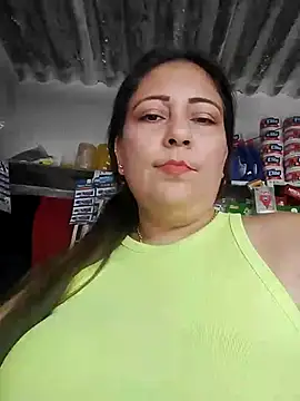 Snapshot of _tetas_92 chatting on October 18, 6:21 pm  tetas 92 online show from October 18, 6:21 pm