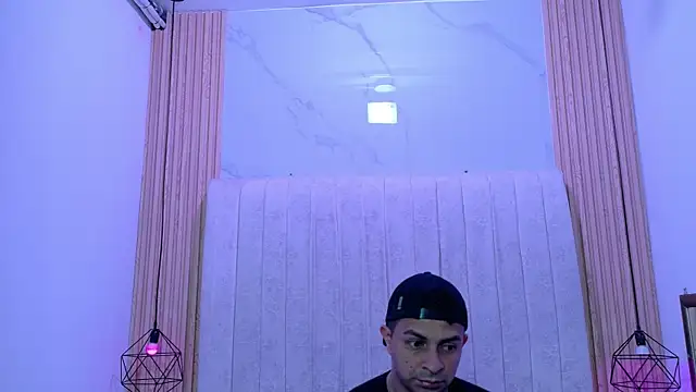 Kity spiderr online show from November 4, 12:32 pm