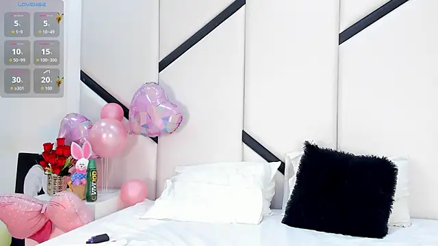 XimenaCosta online show from April 9, 12:10 pm