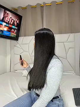 Paulaboterom online show from October 27, 3:07 pm