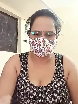 Your-vipasha online show from July 15, 6:01 pm
