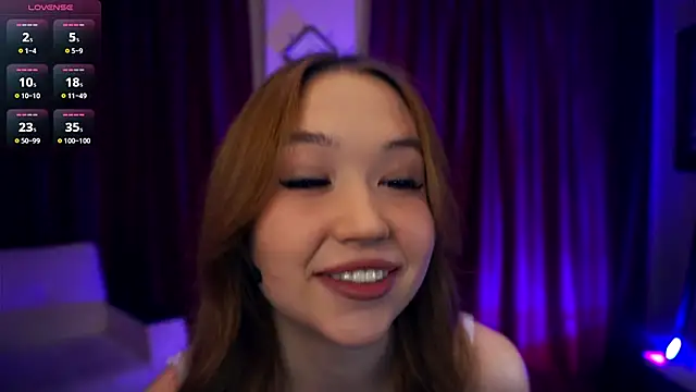 ShariTietge online show from November 26, 8:10 pm