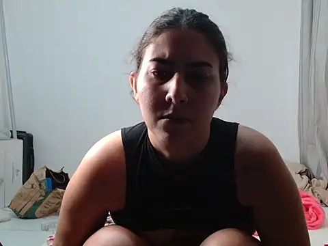 ApenasLys online show from May 2, 12:14 am