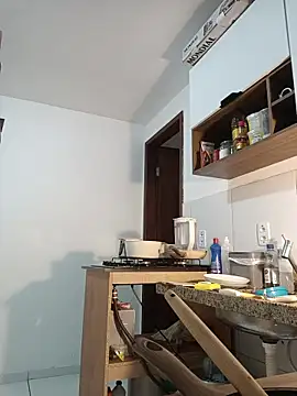 ApenasLys online show from January 14, 1:27 pm