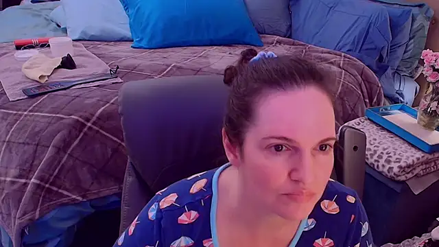 ninajaymes online show from September 15, 9:33 pm