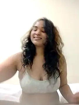 SoakedUpKitty- online show from December 3, 11:40 pm