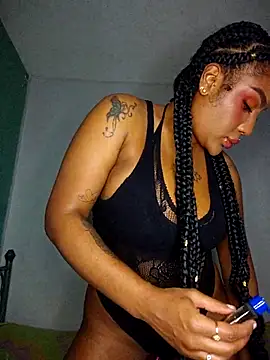 Queen Amara online show from April 16, 3:51 am