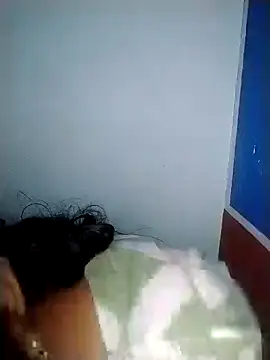 Snapshot of Komal-Rajput chatting on October 3, 6:24 pm Komal-Rajput online show from October 3, 6:24 pm